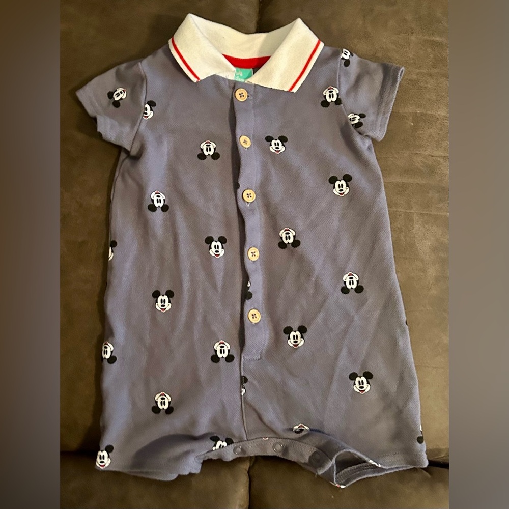 Disney Baby onesie 18 Mo